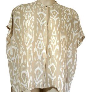 Chico's Angie Blouse S/M Khaki White Ikat Exotic Print Short Sleeve Placket Fron